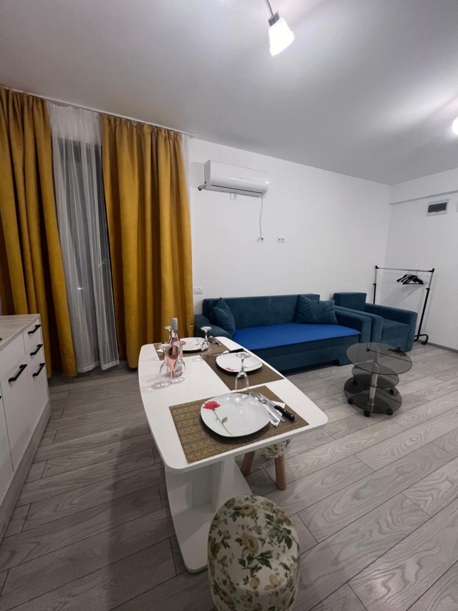 Cris Sunny Apartaments Неводарі Екстер'єр фото