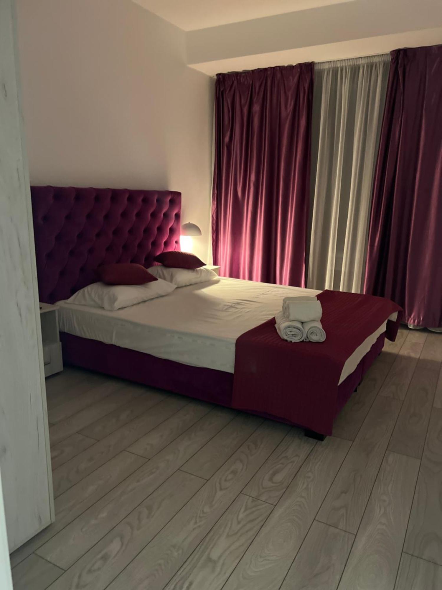 Cris Sunny Apartaments Неводарі Екстер'єр фото